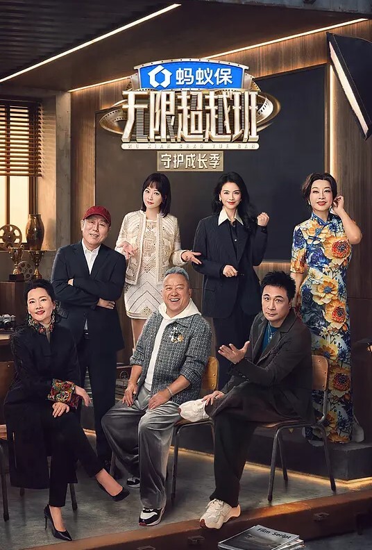兄妹乱伦！正在玩游戏哥哥让我给打飞机 - LeakAV